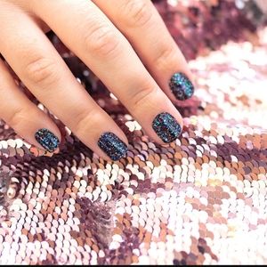 Holidaze by Color Street